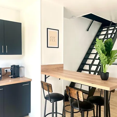 Le Parisien - Logement Pour 2 Personnes ポアティエ