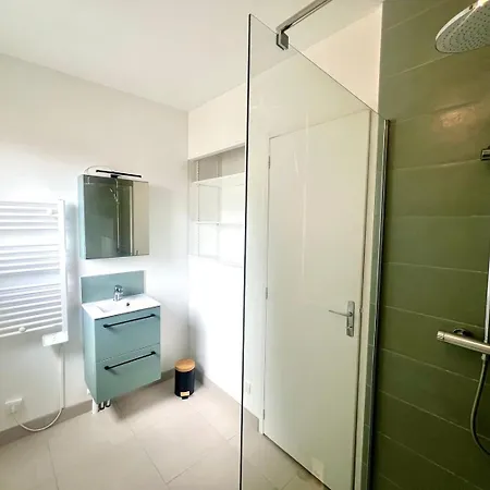 Le Parisien - Logement Pour 2 Personnes アパート ポアティエ